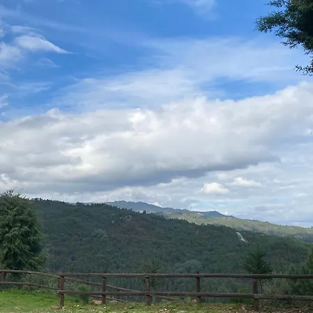 Casa De Santiago * Sao Tiago de Besteiros